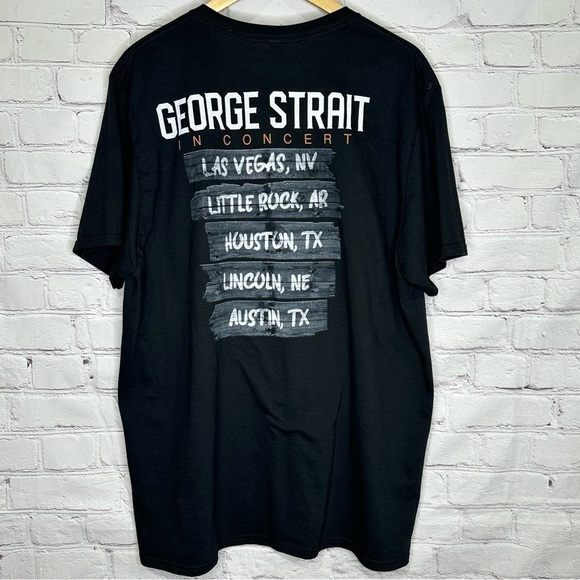 George Strait black short sleeve concert T-shirt - Picture 4 of 7